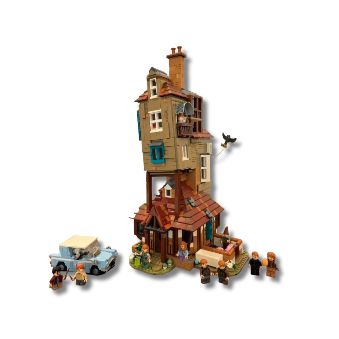 Replica Harry Potter The Burrow building set