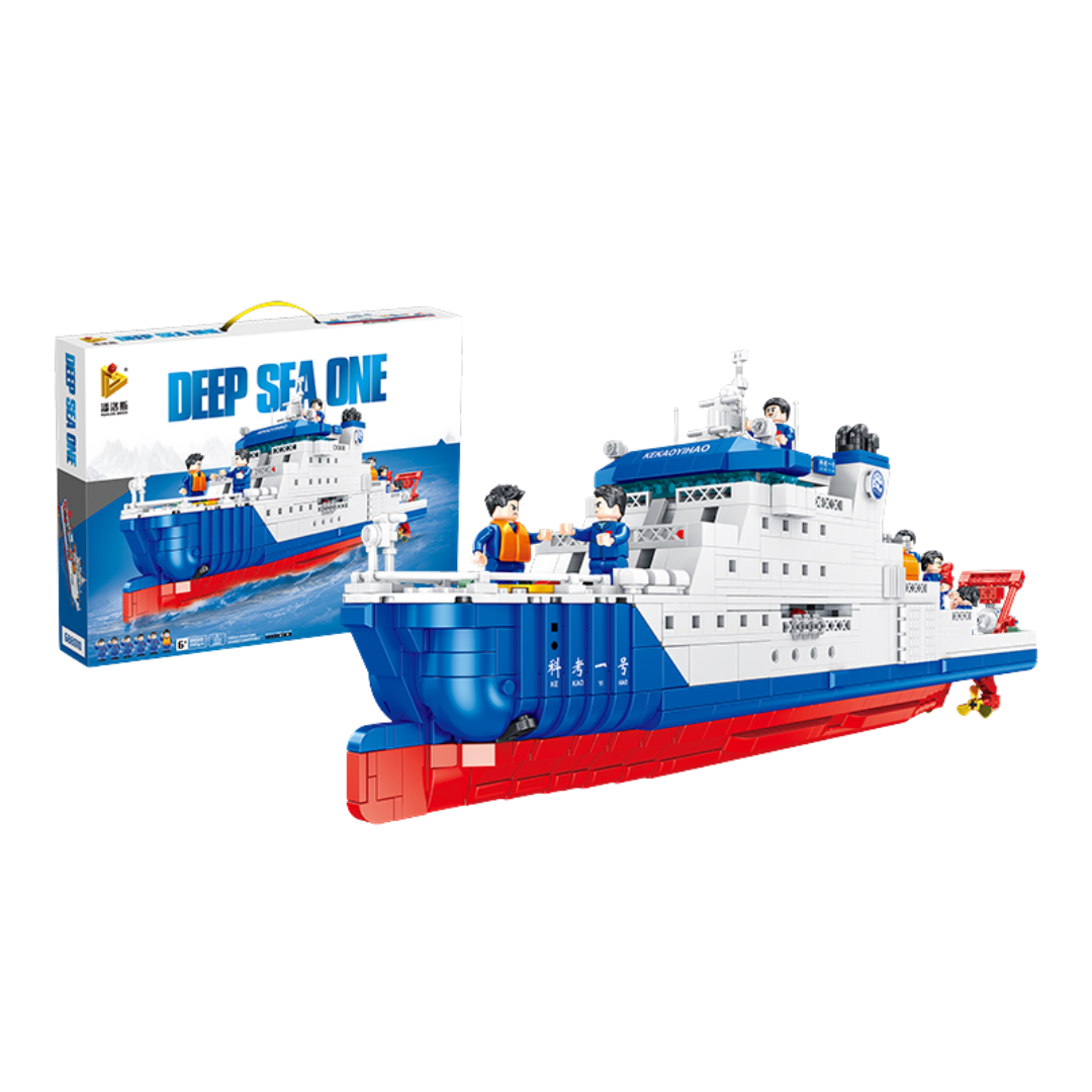 Deep Sea One Vessel - 2,185 Pieces